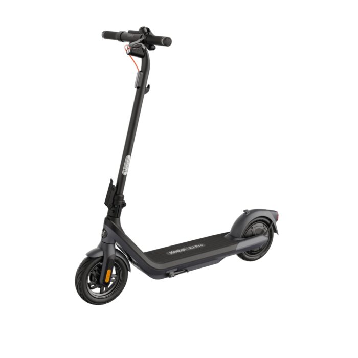 Segway-Ninebot E3 Pro D, E-Scooter Deutscher Straßenzulassung, 55 km Eco Modus Reichweite, 47km Sport Modus Reichweite, Federung vorne & hinten, 800 W Motor, faltbar, 17,9 kg, 10-Zoll Reifen, IPX5